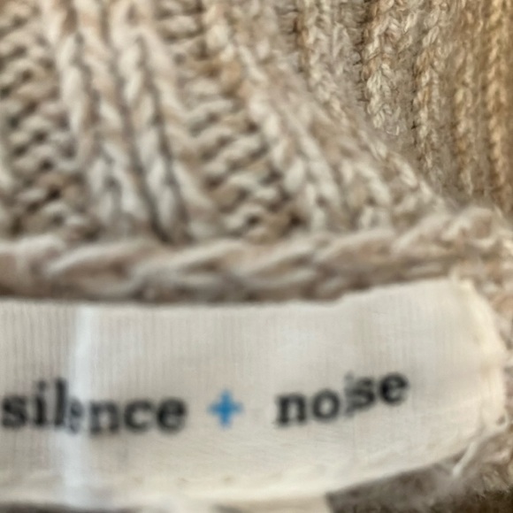 Silence + Noise: Oatmeal colored Knit Cotton blend Sweater- turtleneck- S - Picture 2 of 16
